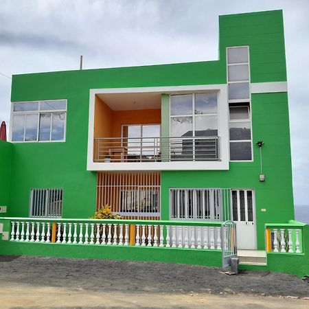 Chez Albino Guest House São Filipe Dış mekan fotoğraf
