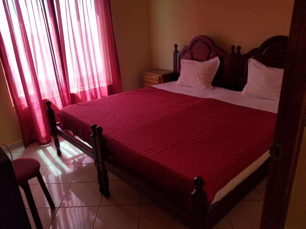 Chez Albino Guest House São Filipe Dış mekan fotoğraf