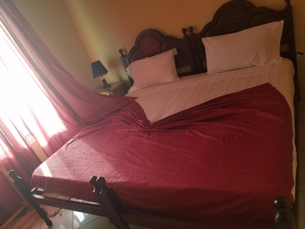 Chez Albino Guest House São Filipe Dış mekan fotoğraf